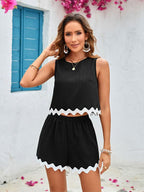 New summer color-blocked sleeveless shorts lace trim two-piece set, exuding sophistication