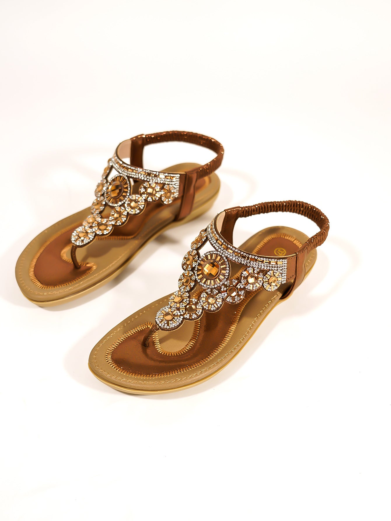 Bohemian New Summer 2026 Flat Toe Clip-on Rhinestone Comfortable Beach Sandals for Women