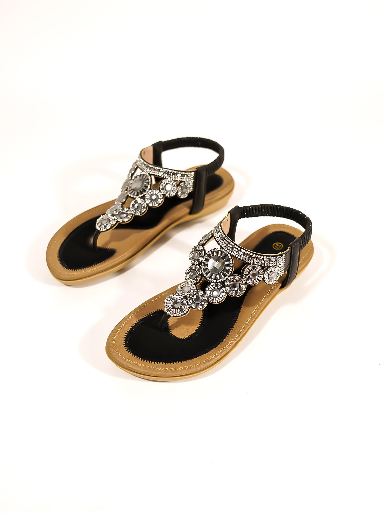 Bohemian New Summer 2026 Flat Toe Clip-on Rhinestone Comfortable Beach Sandals for Women