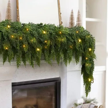 🏆2026 HOT SALE💥 Pre-lit Christmas Cedar Garland